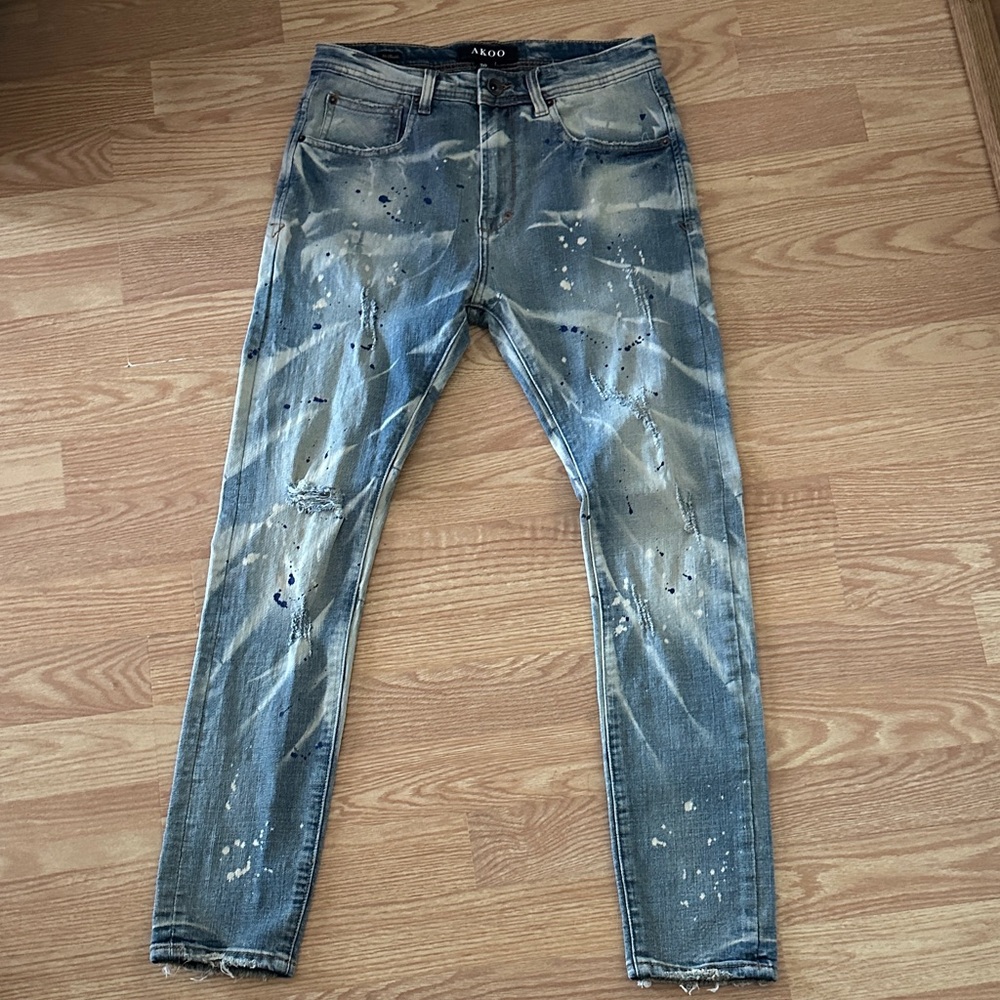 Akoo Men's Skinny Paint-Splatter Denim Jeans - Blue with White Accents